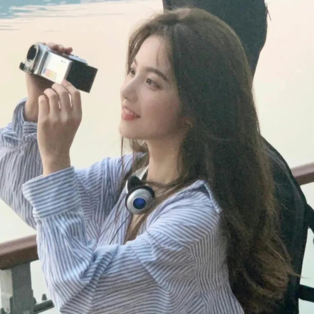 阿游小姐